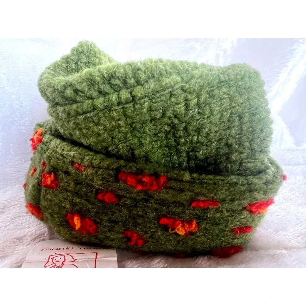 Pillbox Hat Green Wool Felt Munki Munki Kids M Floral Textured USA